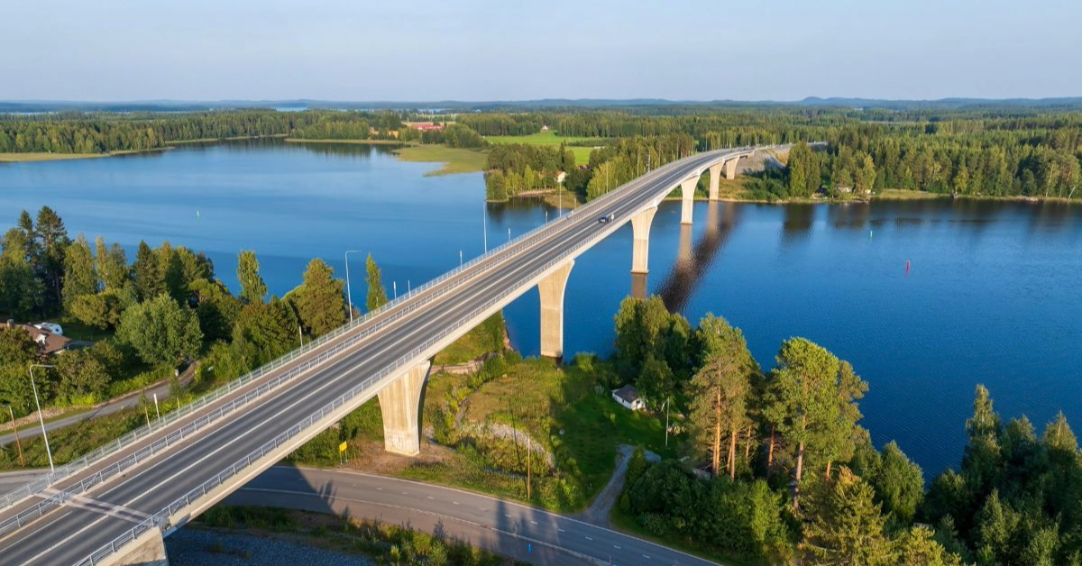 Itäisen Suomen ohjelma valmistui maan hallituksen antaman toimeksiannon mukaisesti alkuvuodesta 2025 ja luovutettiin pääministeri Petteri Orpolle 6.2.2025.